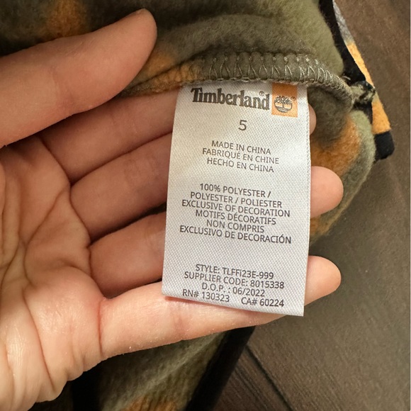 Timberland Camouflage Fleece Sweater, Boy Size 5 - Picture 7 of 11
